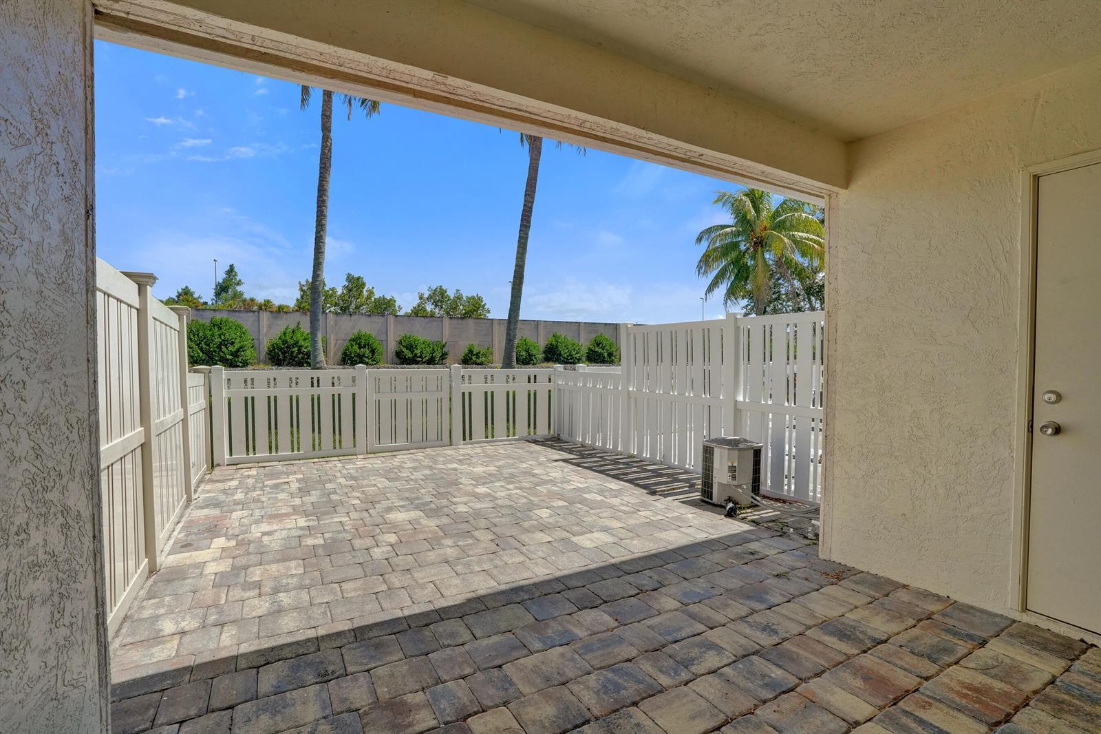 9913 NW 57TH Manor, Coral Springs FL 33076