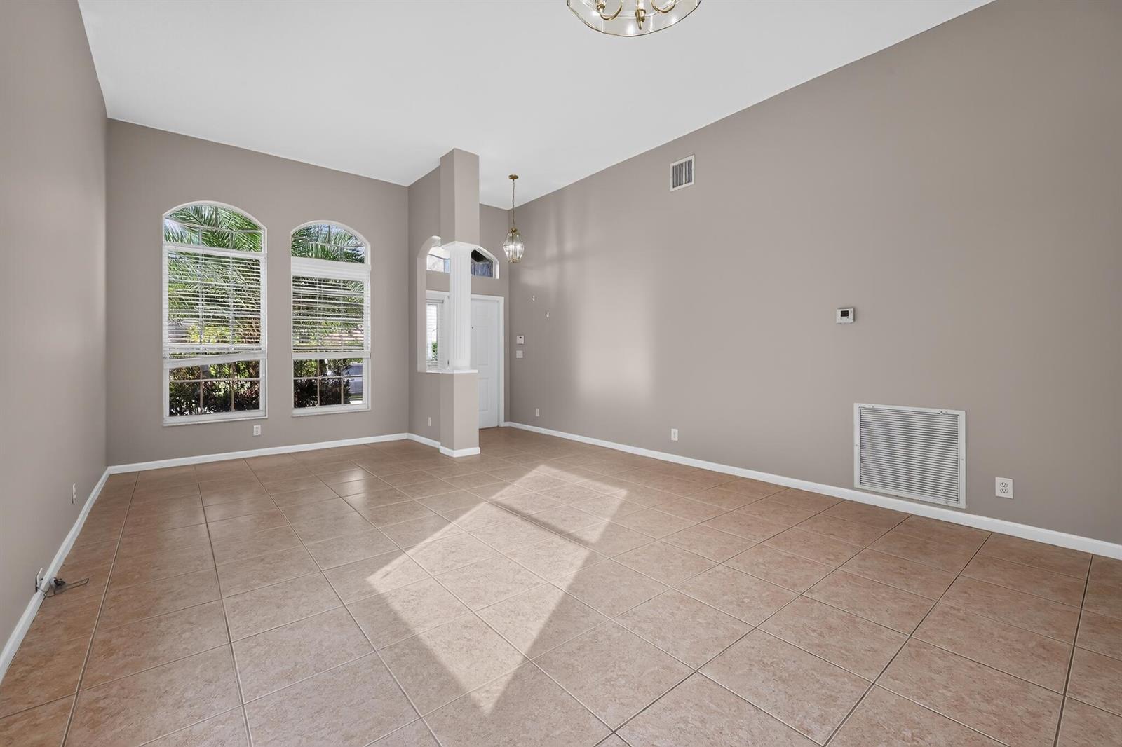 8481 Vía D Oro, Boca Raton FL 33433 photo 5