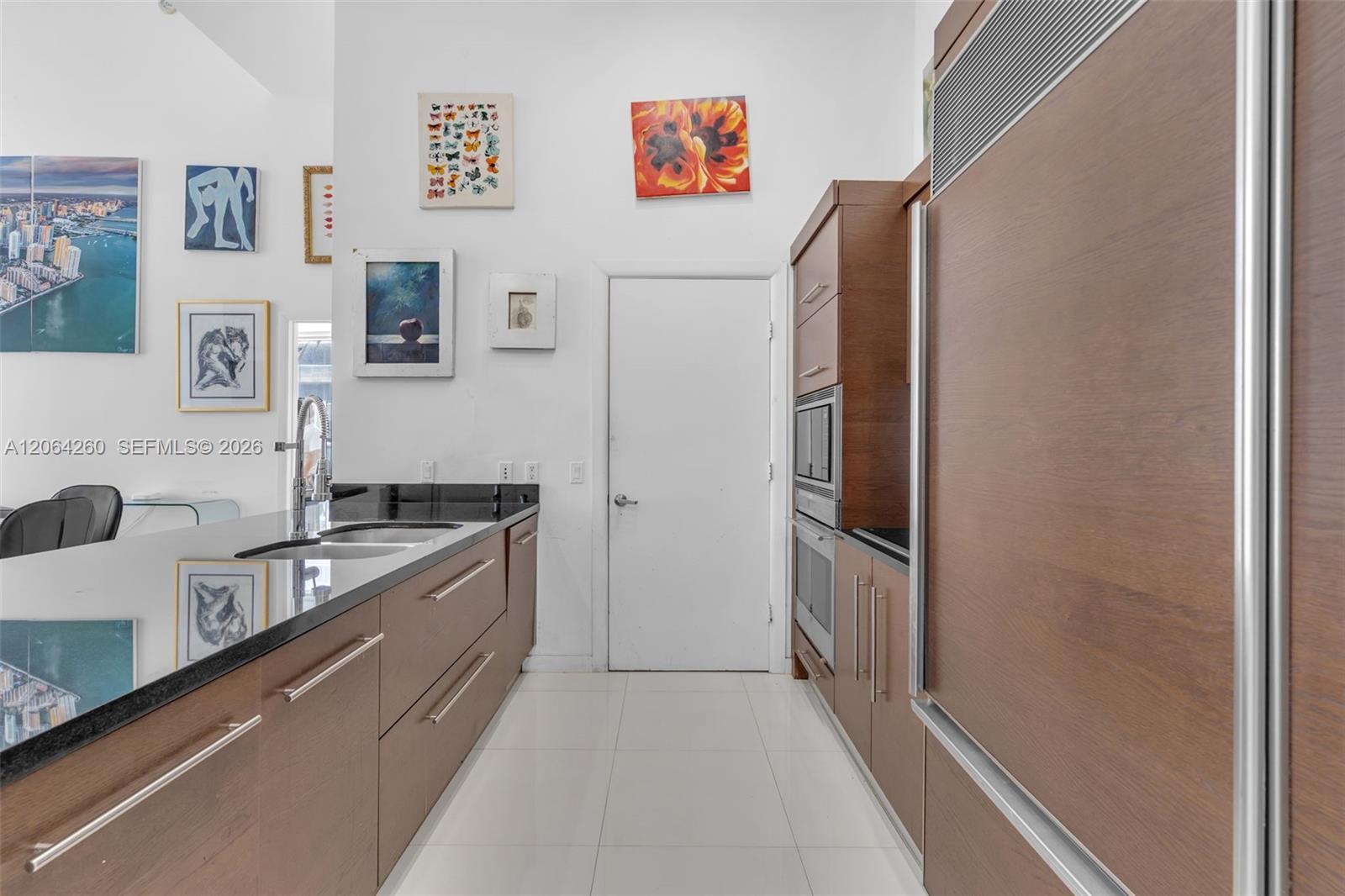 475 Brickell Ave # 2813, Miami FL 33131 photo 2