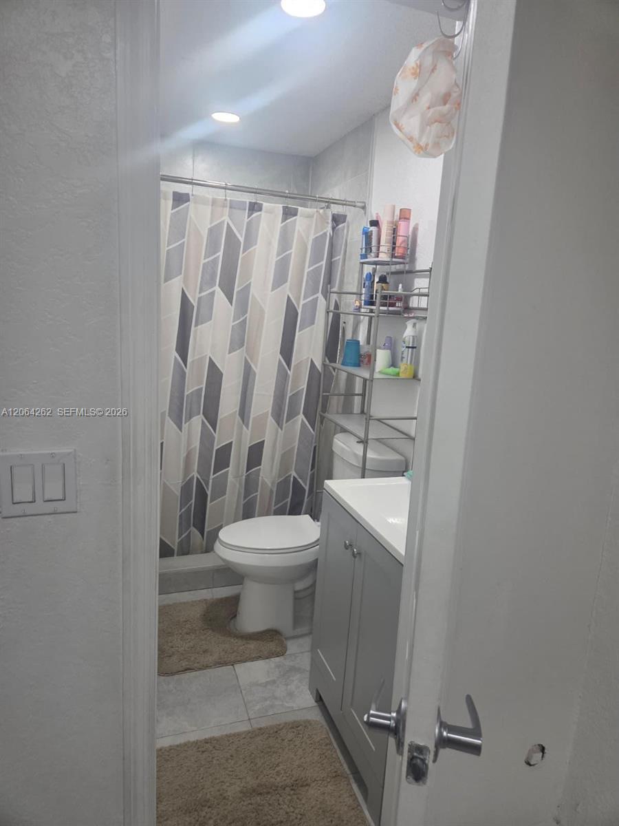 1235 SW 136th Pl # 0, Miami FL 33184 photo 3