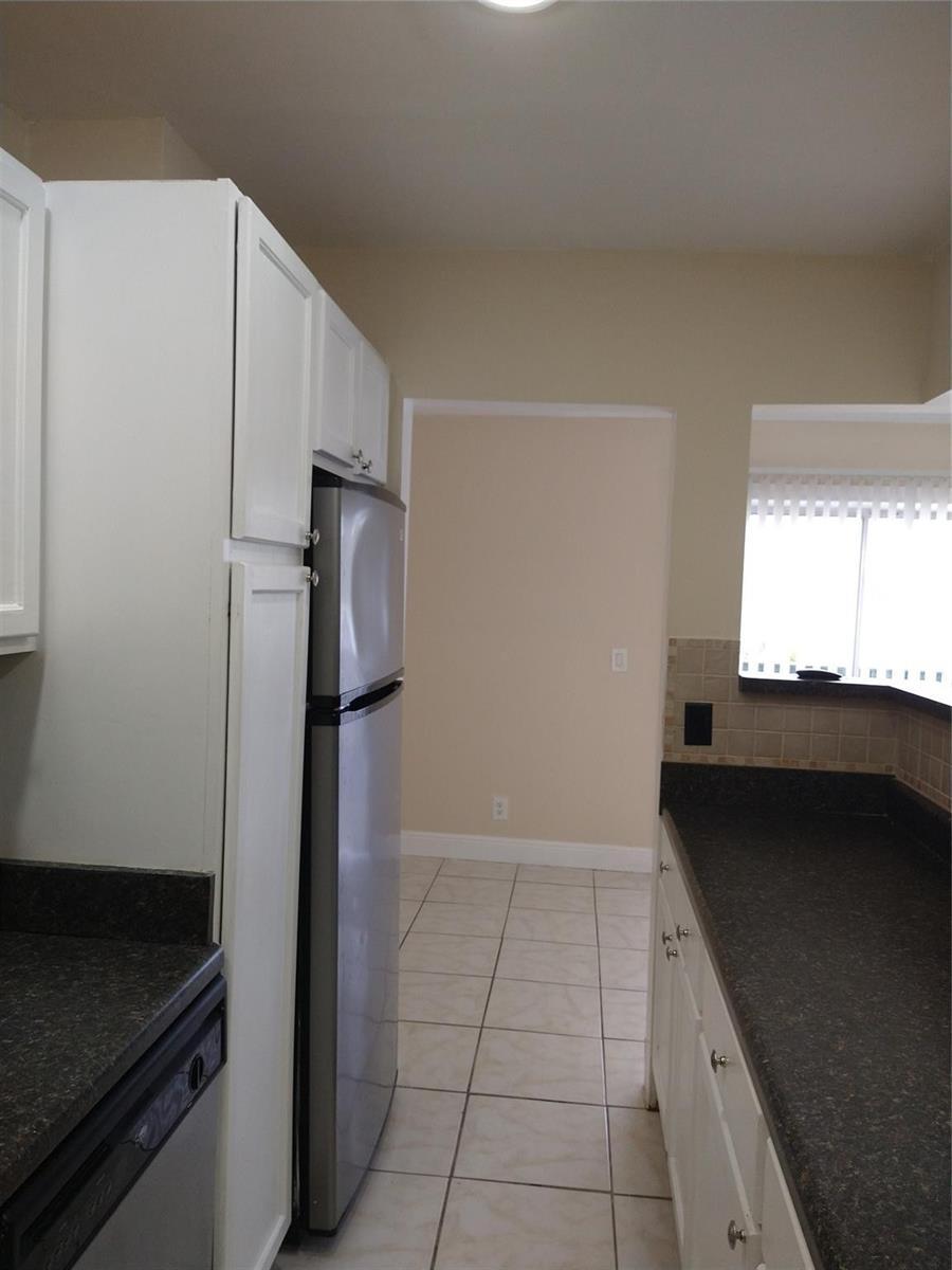 8903 NW 28th Drive # 8B, Coral Springs FL 33065 photo 3