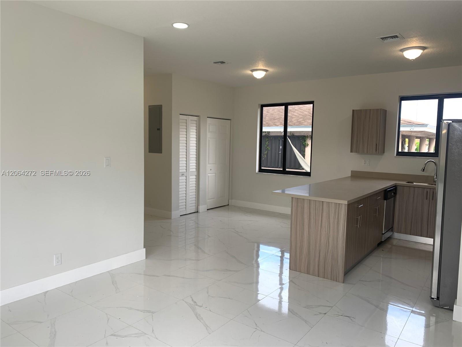 211 NW 7th Ct # A, Hallandale Beach FL 33009 photo 5