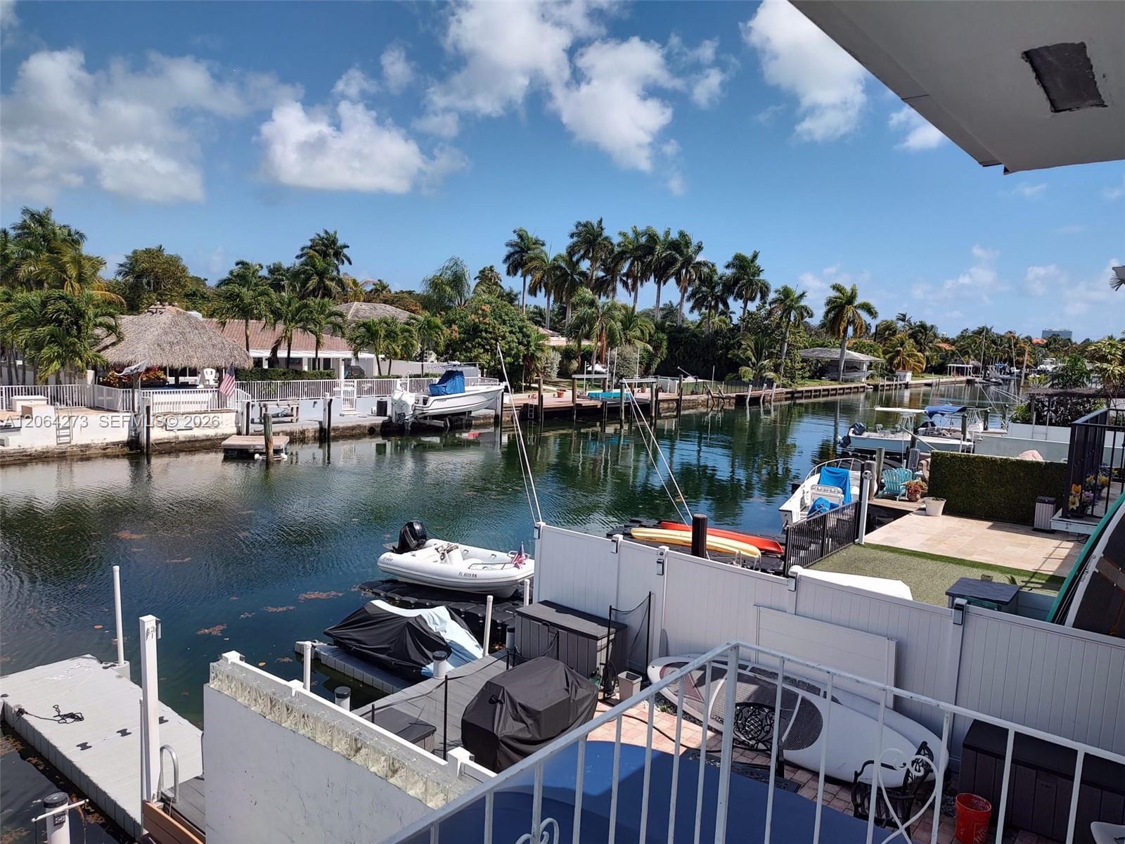 2061 NE 123rd St # 2061, North Miami FL 33181