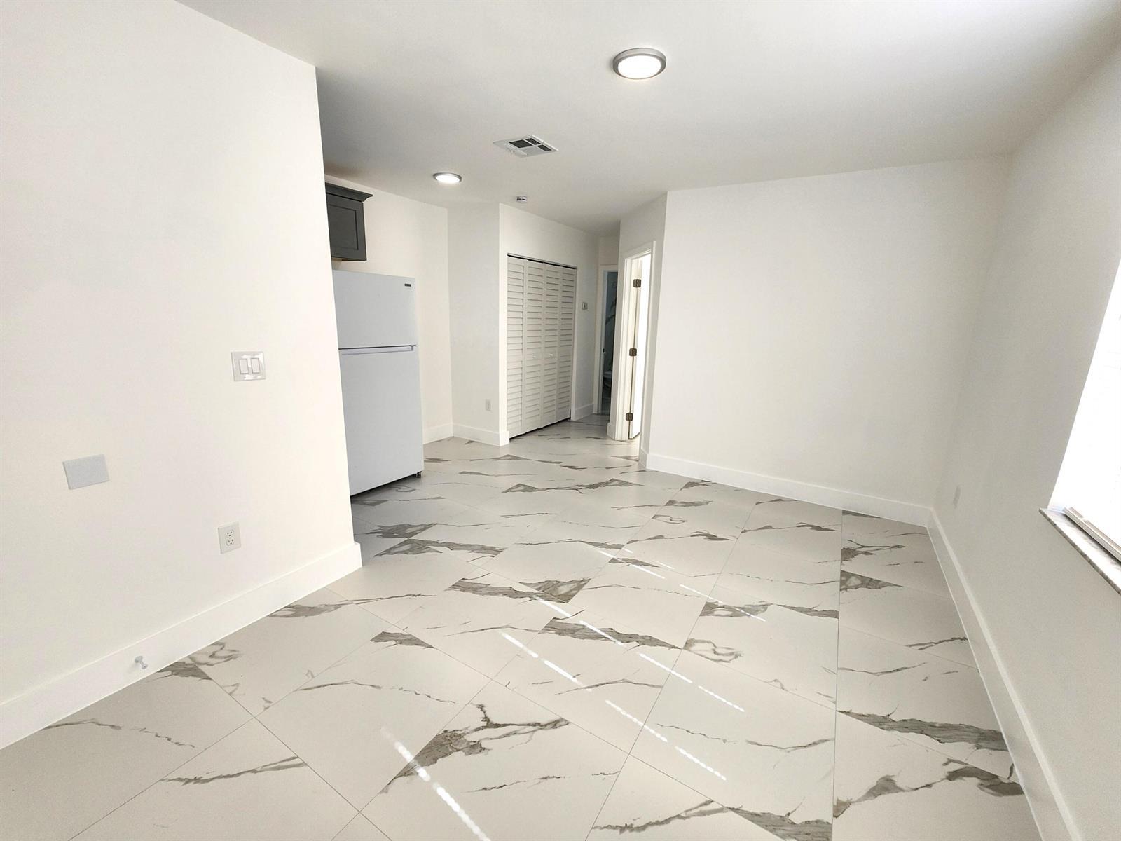 2466 Lincoln Street # 3, Hollywood FL 33020 photo 3