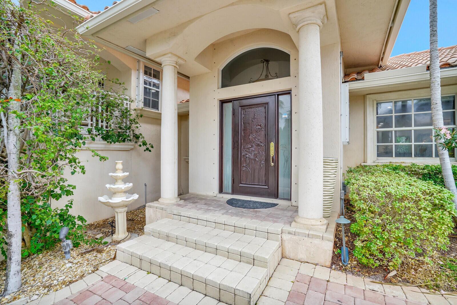 290 E FERN Drive, Boca Raton FL 33432 photo 5