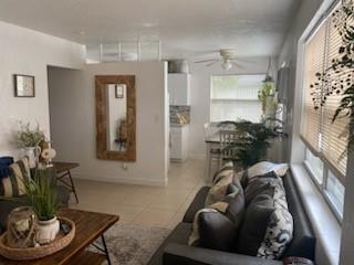 841 NE 40TH Street, Oakland Park FL 33334 photo 2
