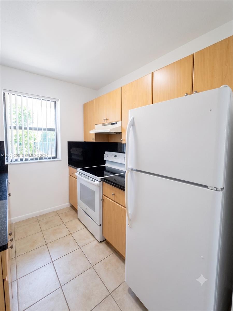 7220 NW 179 St # 201, Hialeah FL 33015 photo 2