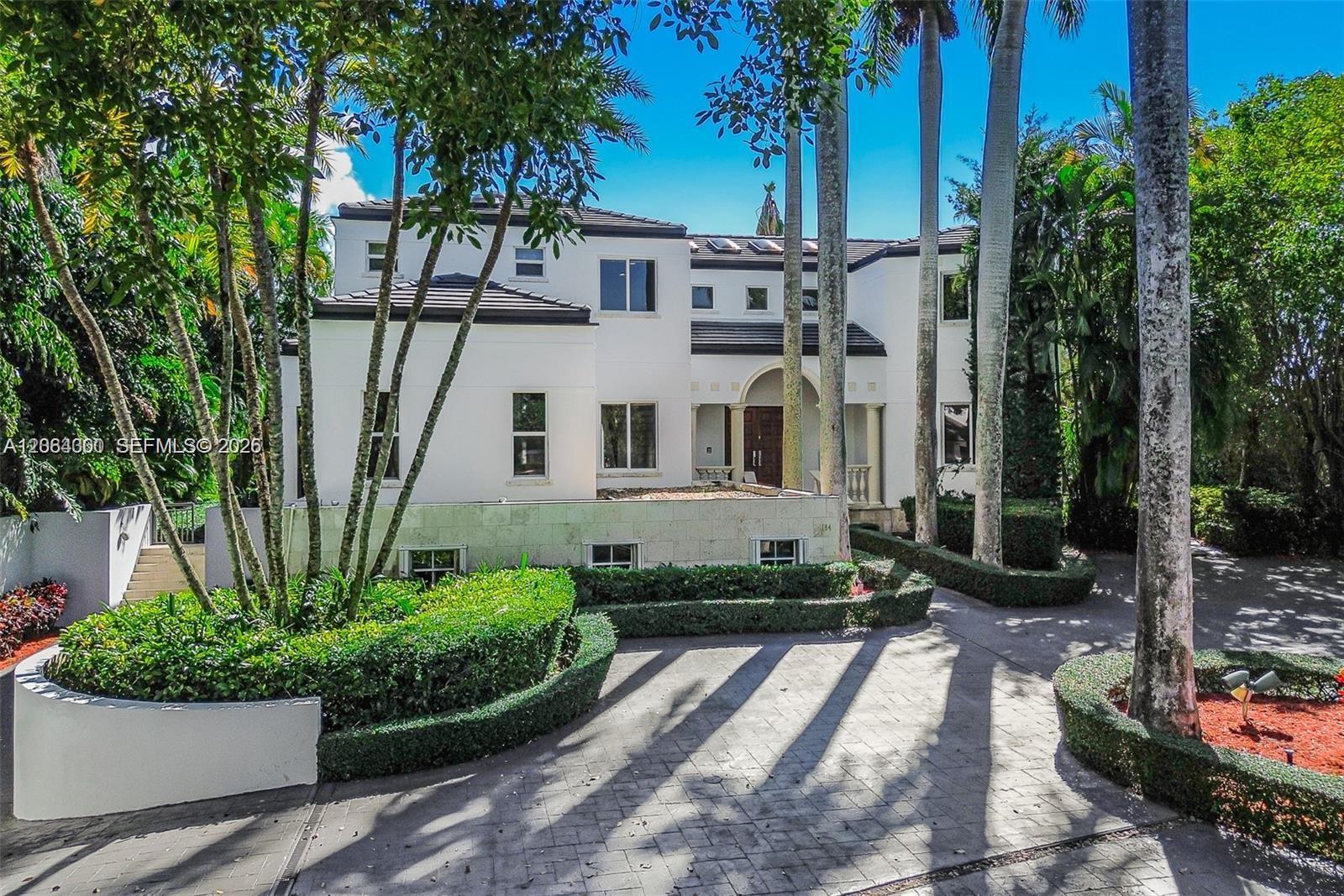 184 Paloma Drive, Coral Gables FL 33143 photo 2