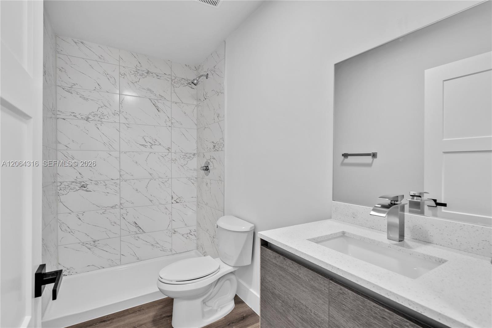 1021 NW 1st St # 301, Miami FL 33128 photo 3