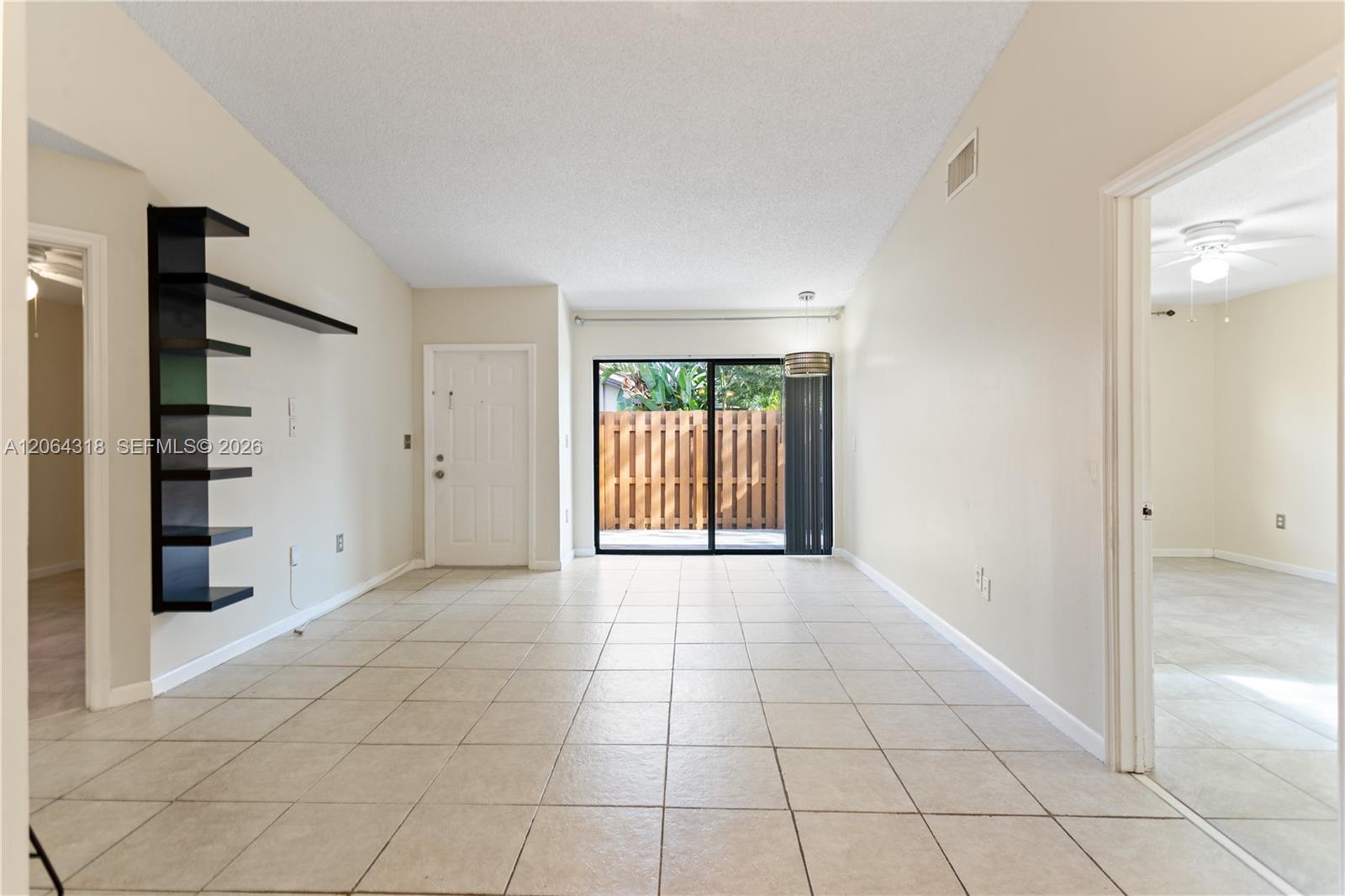 2734 N Nob Hill Rd, Sunrise FL 33322 photo 2