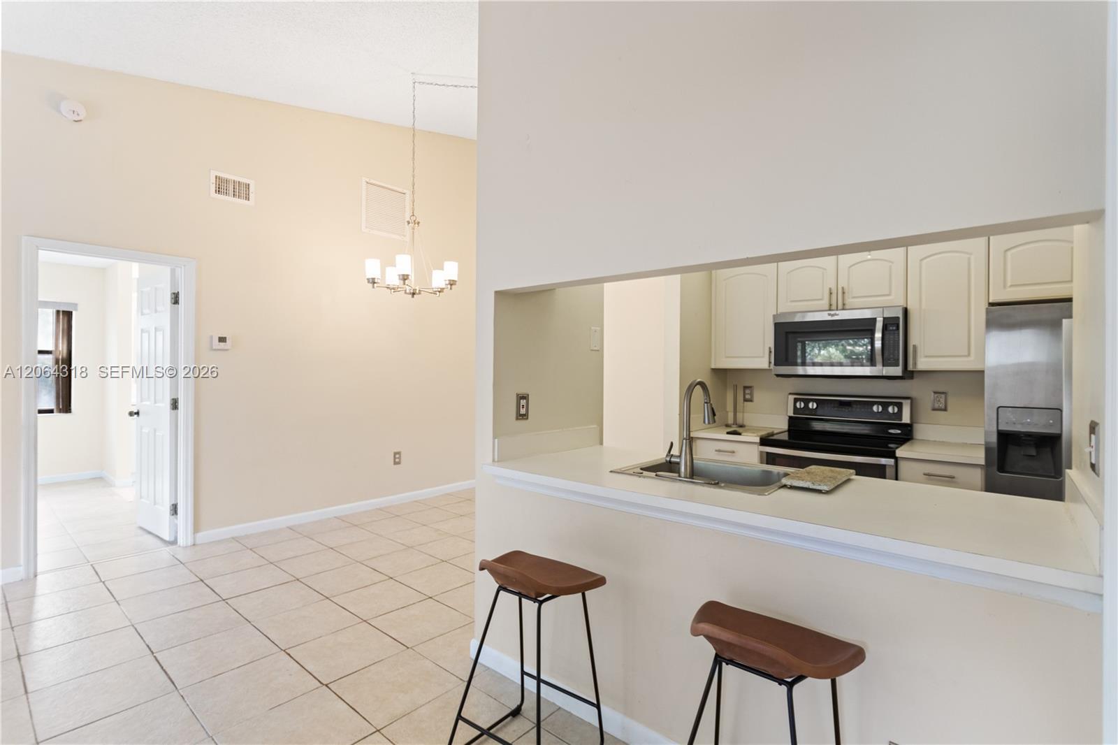 2734 N Nob Hill Rd, Sunrise FL 33322 photo 4