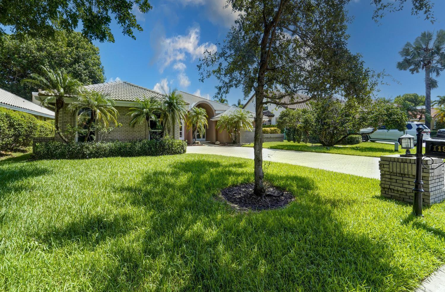 11999 Classic Drive, Coral Springs FL 33071 photo 3