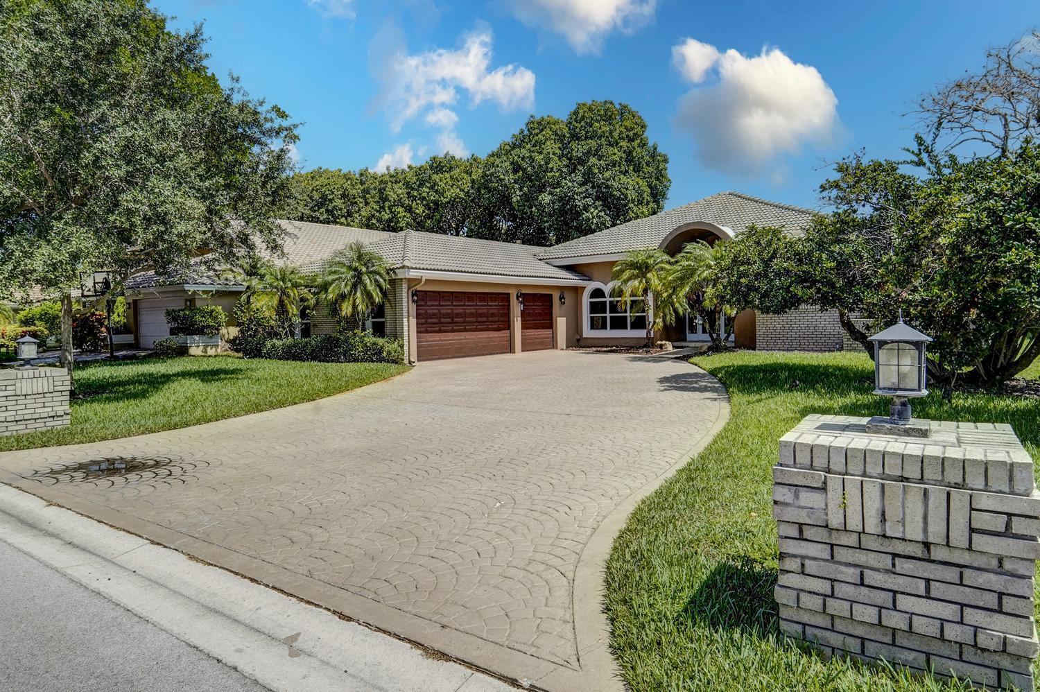 11999 Classic Drive, Coral Springs FL 33071