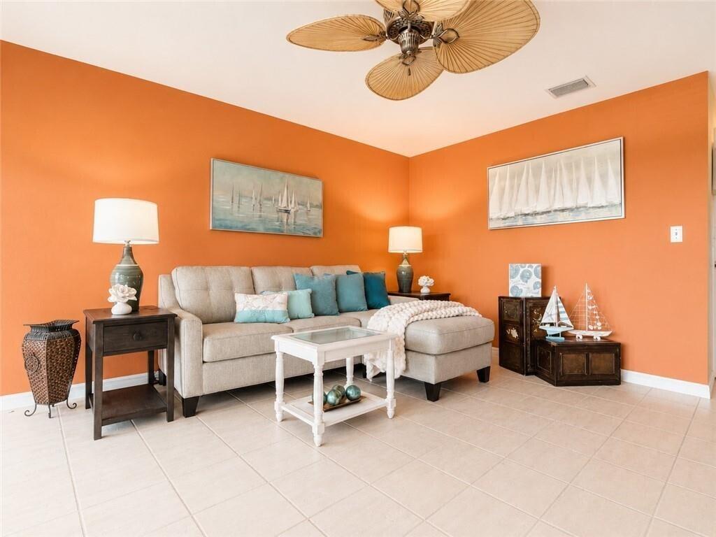 55 WOODLAND Drive # 206, Vero Beach FL 32962 photo 4