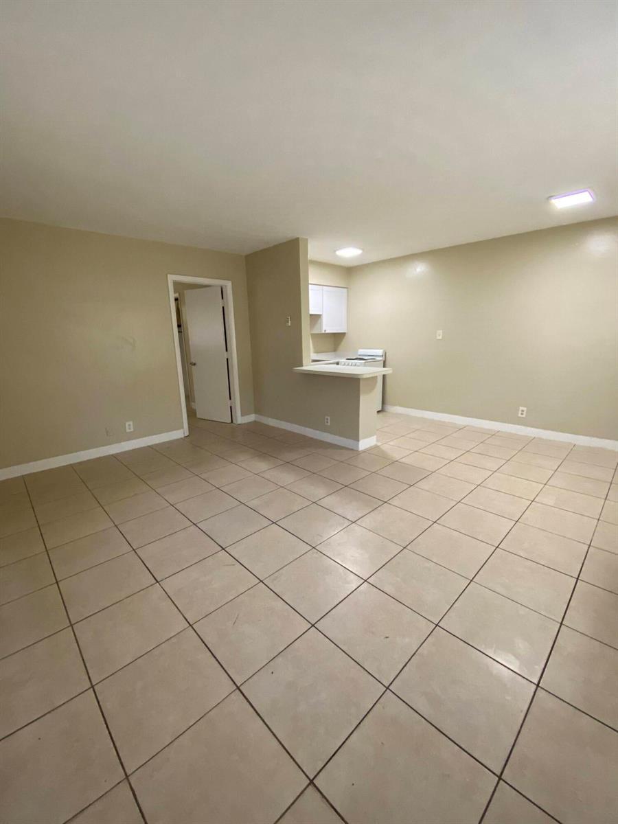 1019 NW 5TH Avenue # 6, Fort Lauderdale FL 33311 photo 4