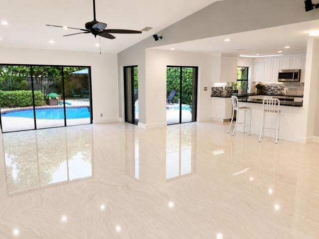 21521 WOODCHUCK Court, Boca Raton FL 33428 photo 4