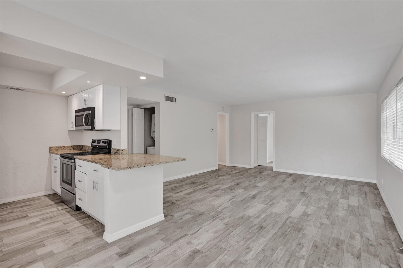 115 SW 1ST Avenue # 1, Boynton Beach FL 33435 photo 5