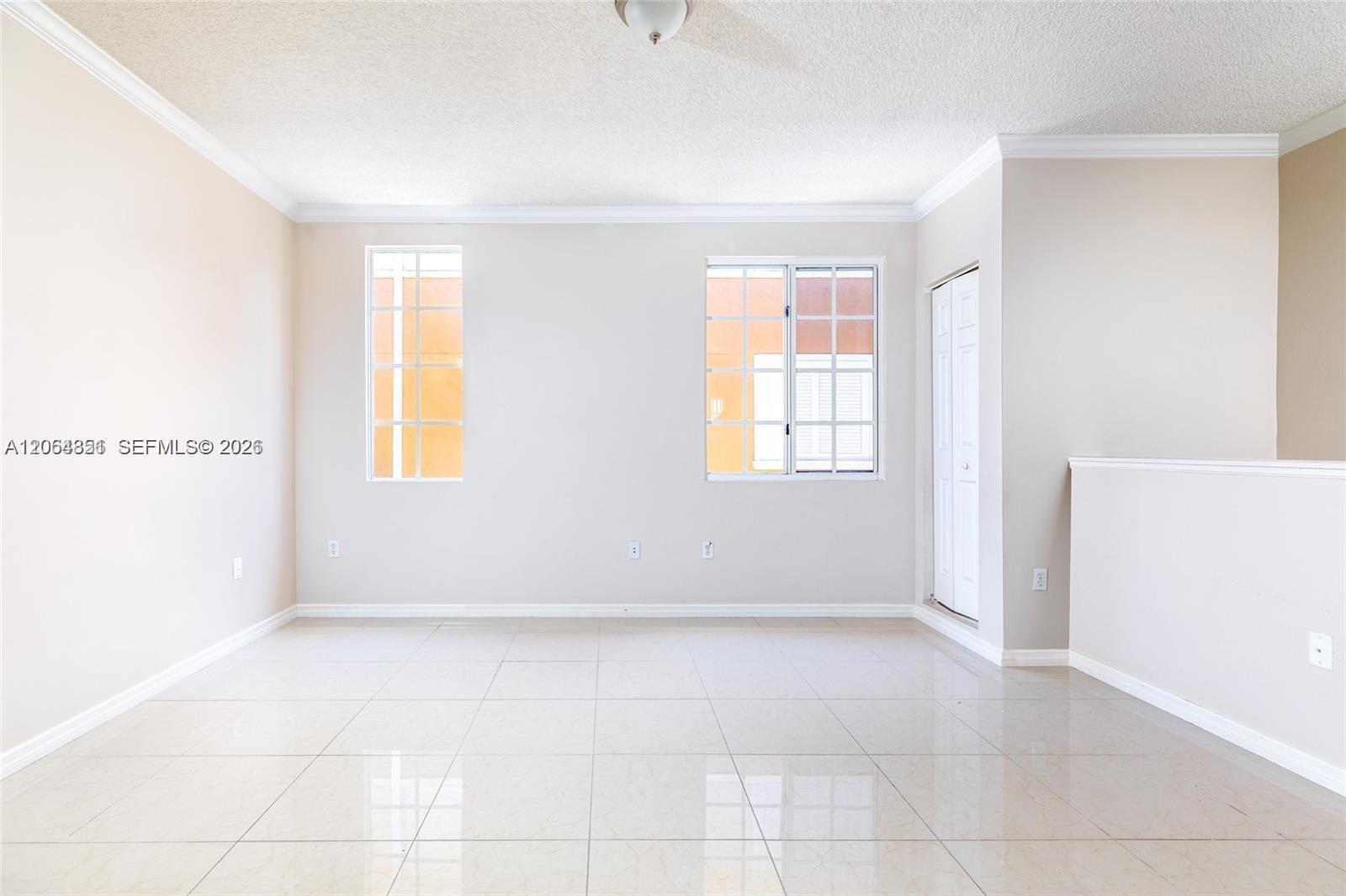 2845 NE 185th St # 906, Aventura FL 33180 photo 2