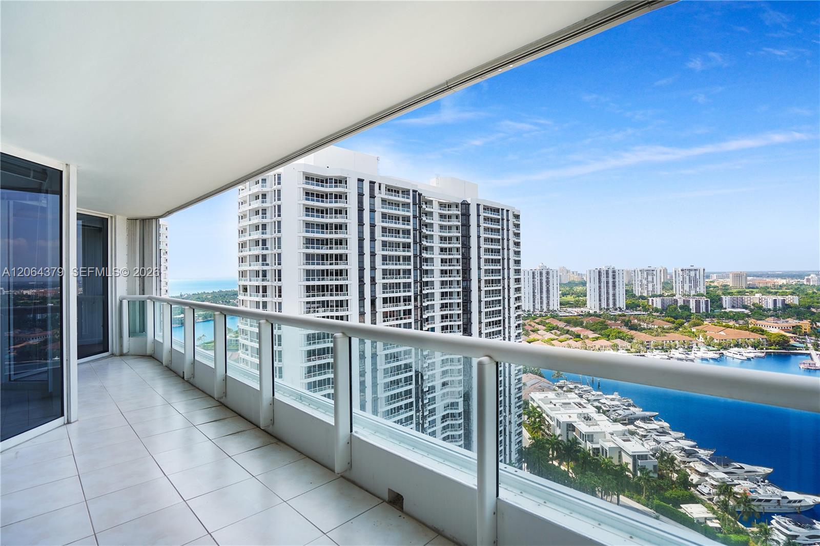 21205 Yacht Club Dr # 2604, Aventura FL 33180