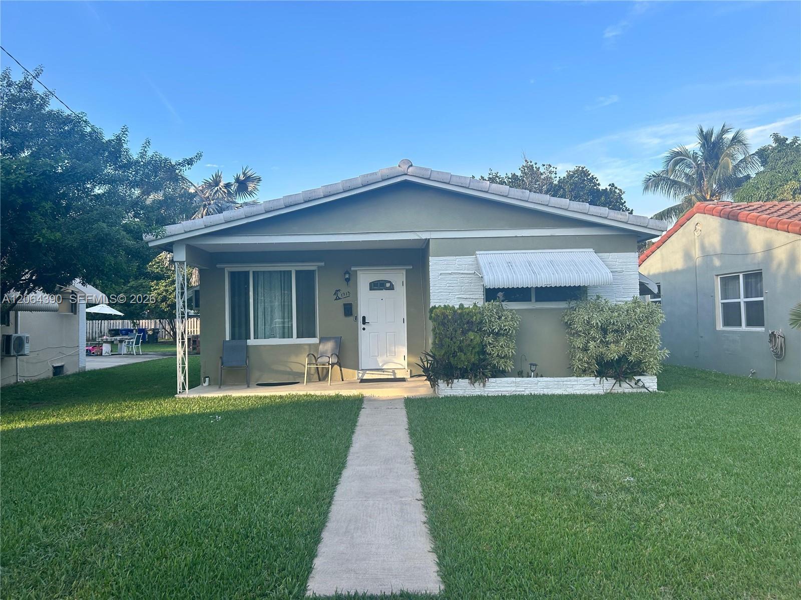 1915 Mayo St # 0, Hollywood FL 33020 photo 2