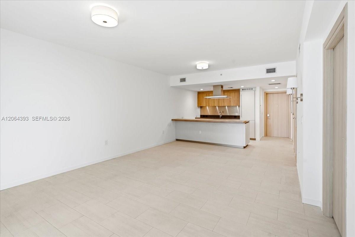 1000 Brickell Plz # 3303, Miami FL 33131 photo 5