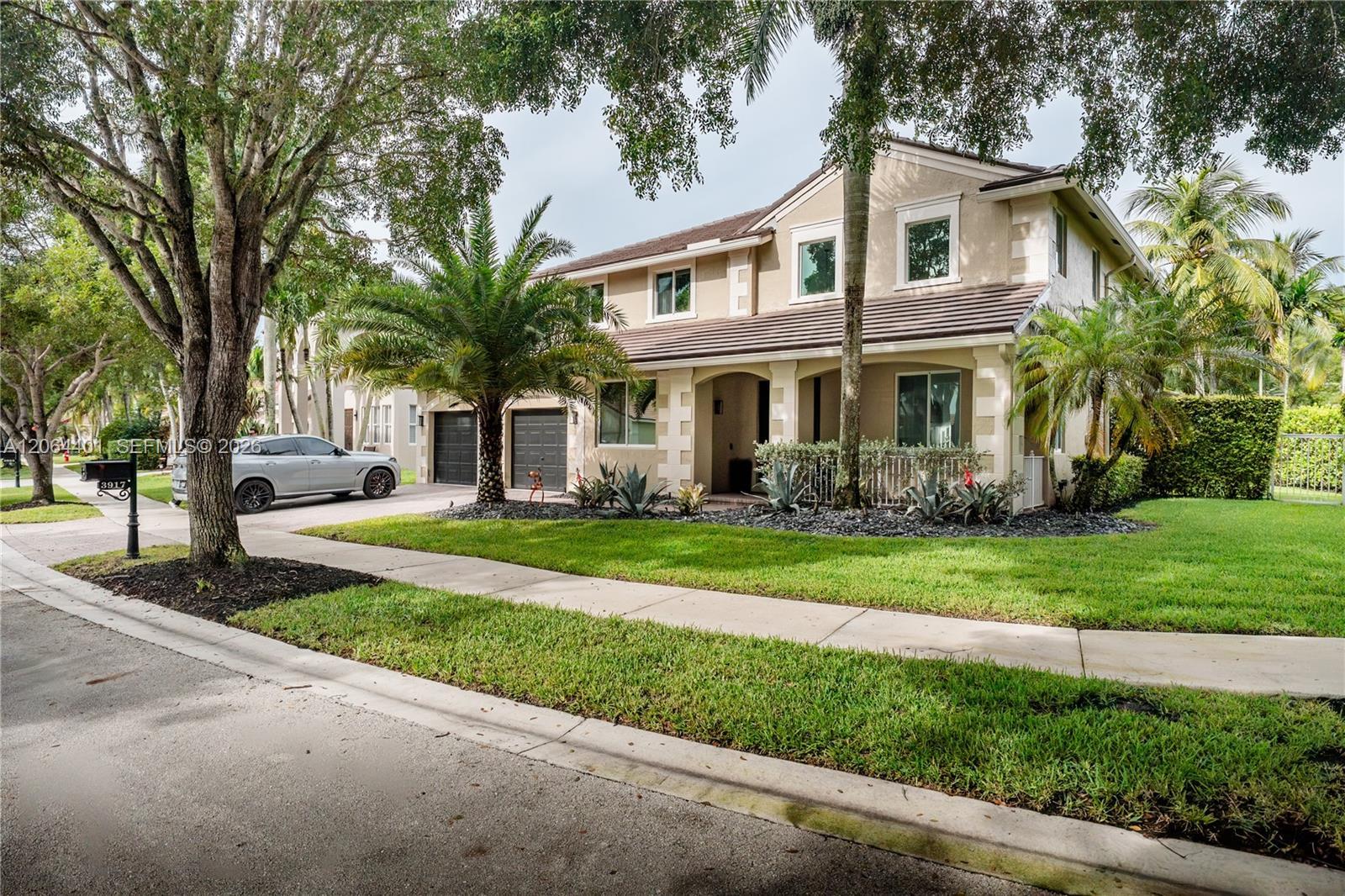 3917 Heron Ridge Ln, Weston FL 33331