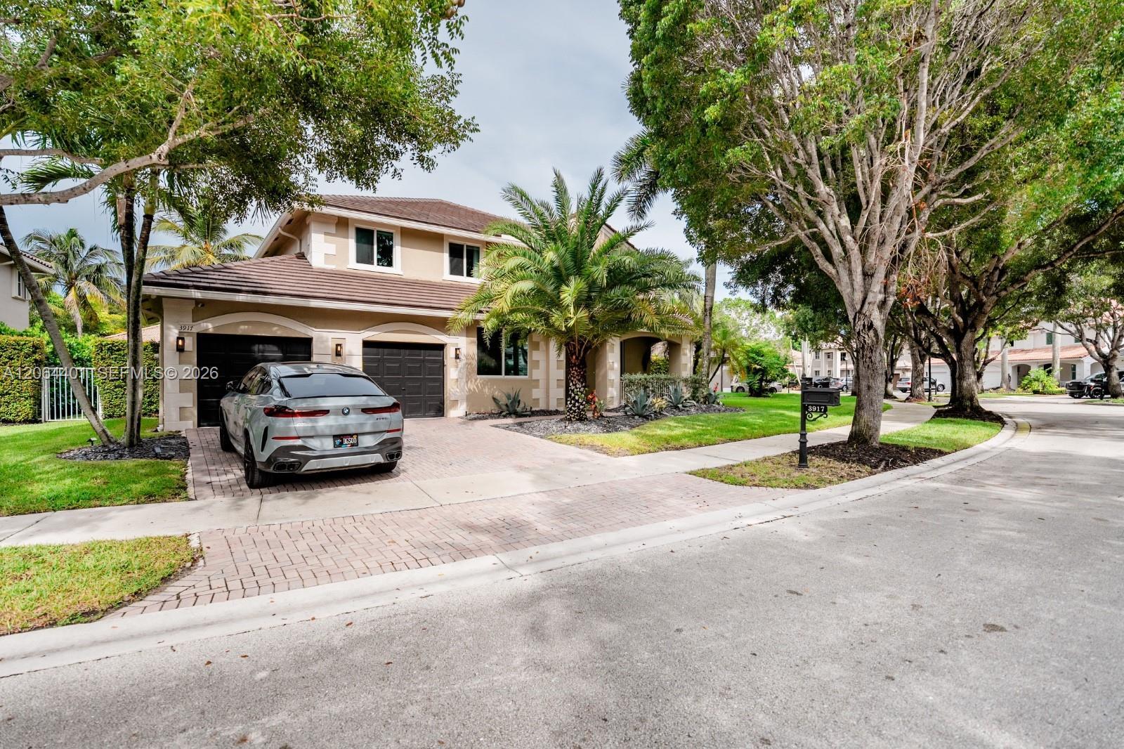 3917 Heron Ridge Ln, Weston FL 33331 photo 4