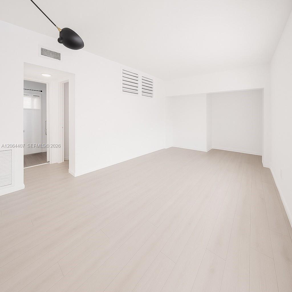 1110 Venetian Way # 2B, Miami FL 33139 photo 2