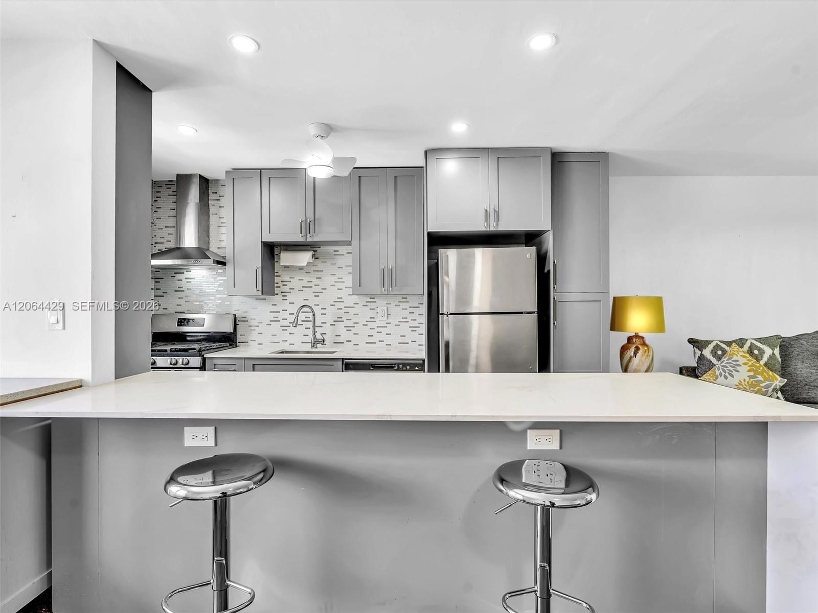 15 NW 204th St # 30, Miami Gardens FL 33169