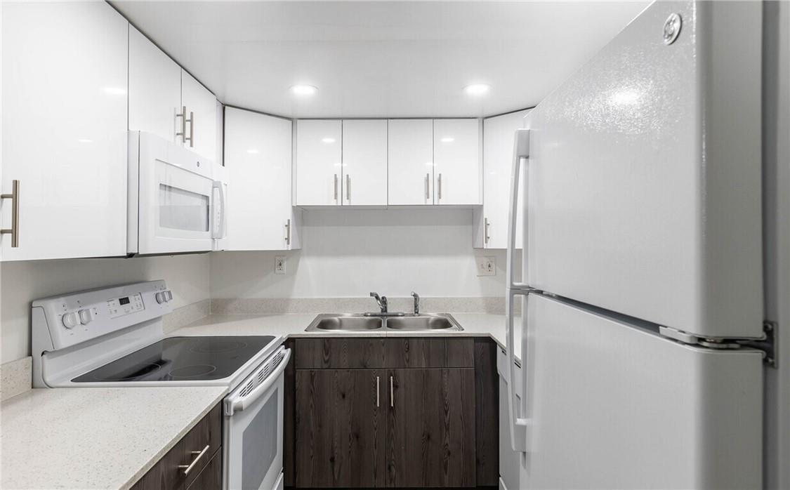 401 NW 34 Street # 202, Pompano Beach FL 33064