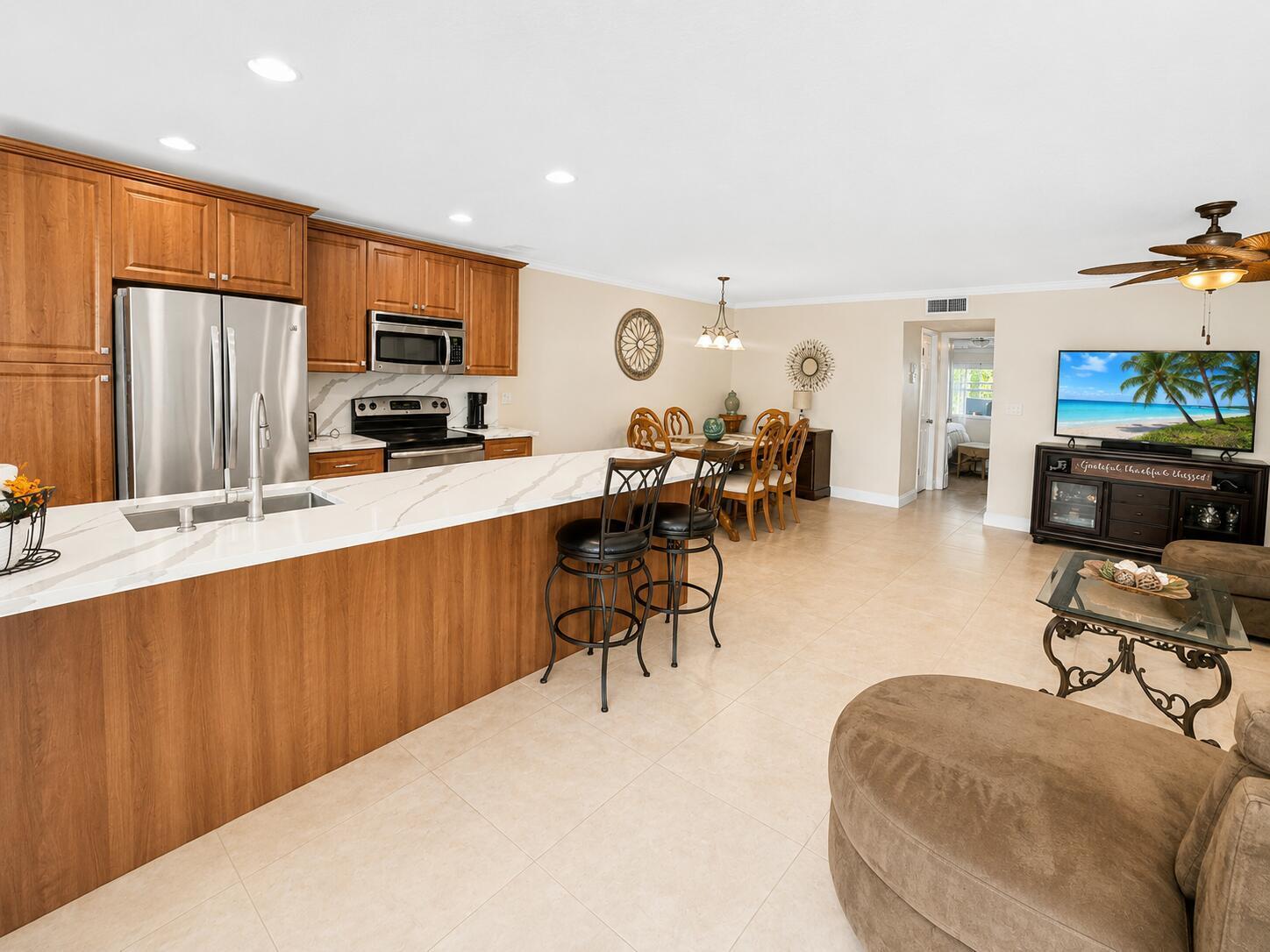 512 High Point Drive, Delray Beach FL 33445 photo 3