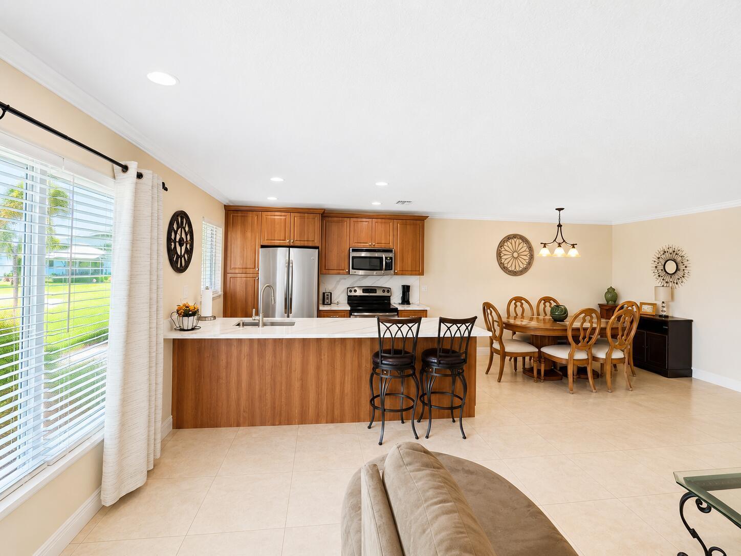 512 High Point Drive, Delray Beach FL 33445 photo 5