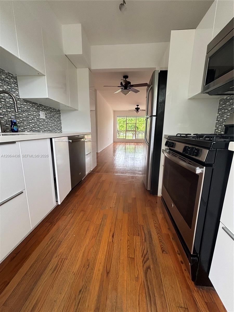 800 W 42 nd # 1B, Miami Beach FL 33140