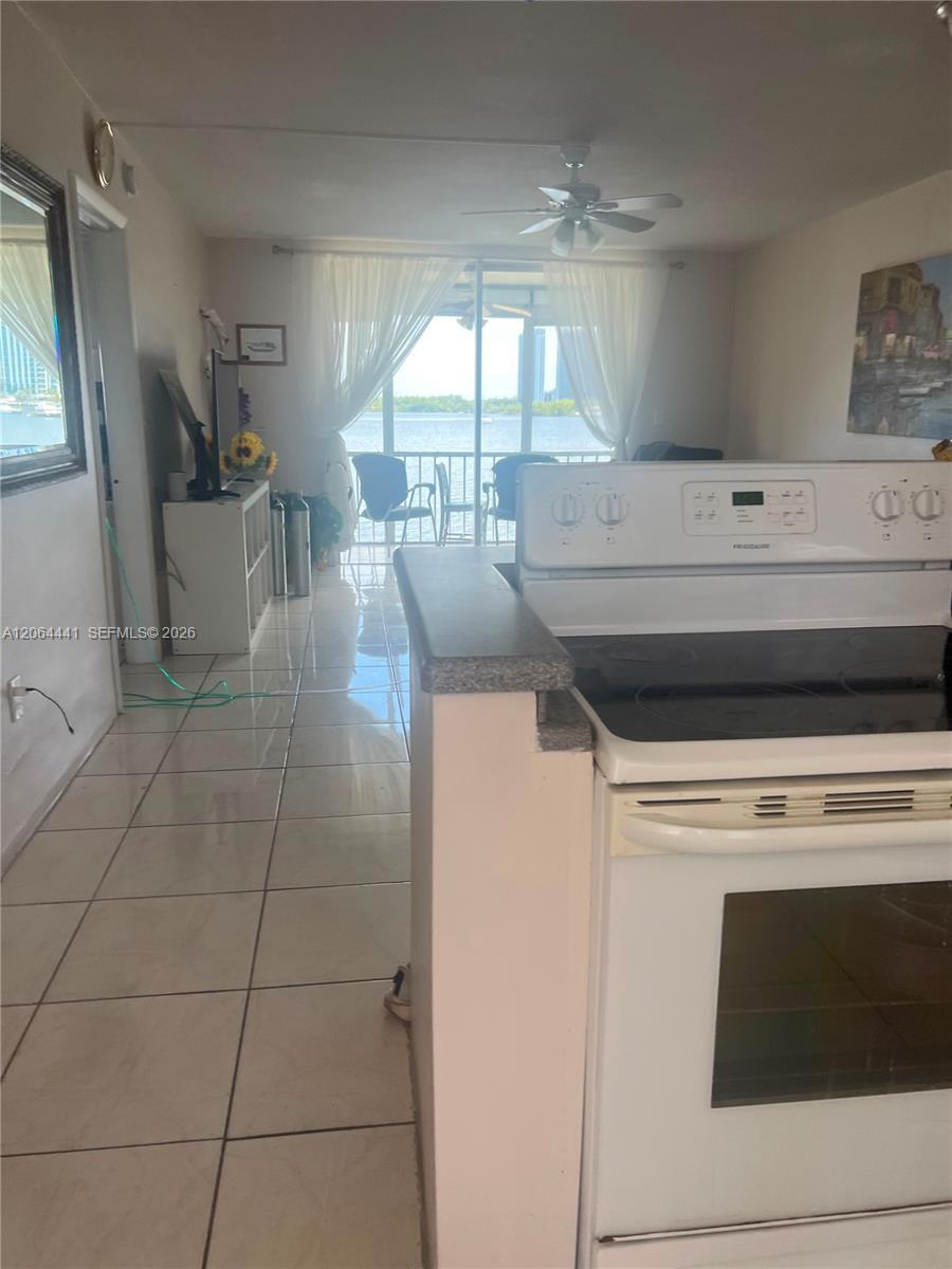 Aventura, FL 33160 photo 5