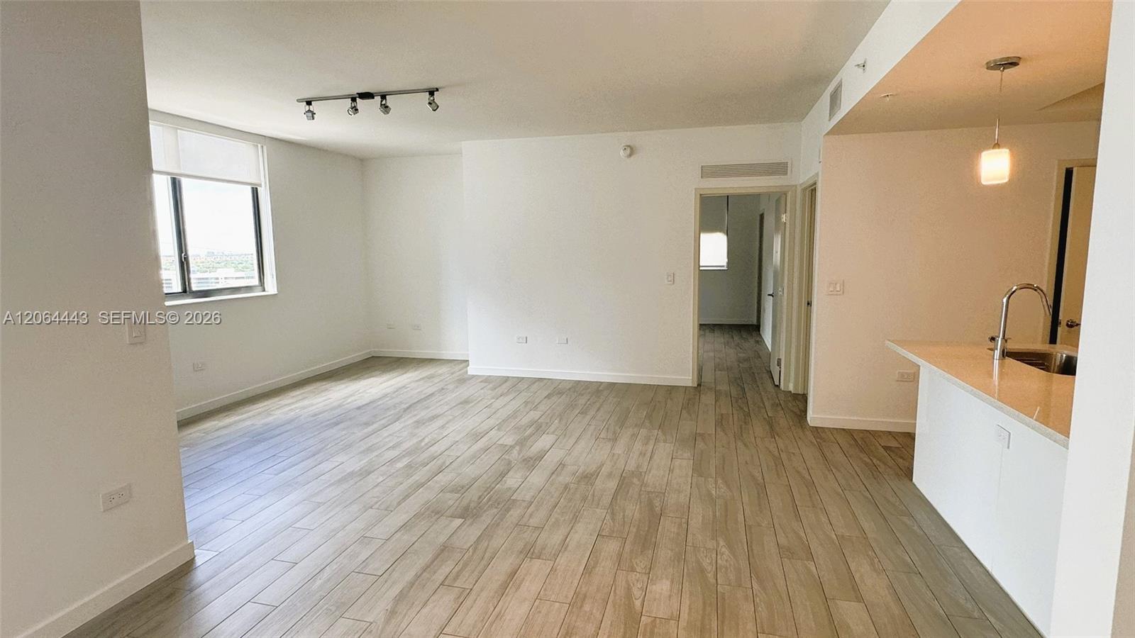 999 SW 1st Ave # 1604, Miami FL 33130 photo 5