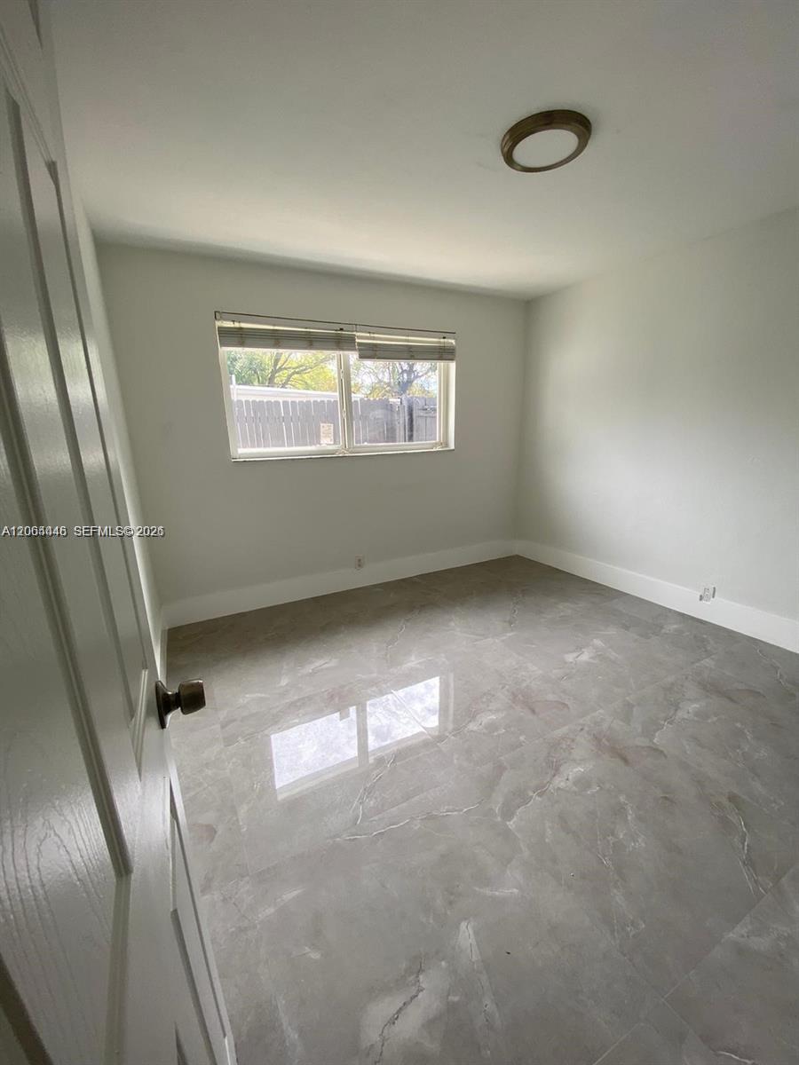 112 Ronald Rd, West Park FL 33023 photo 5