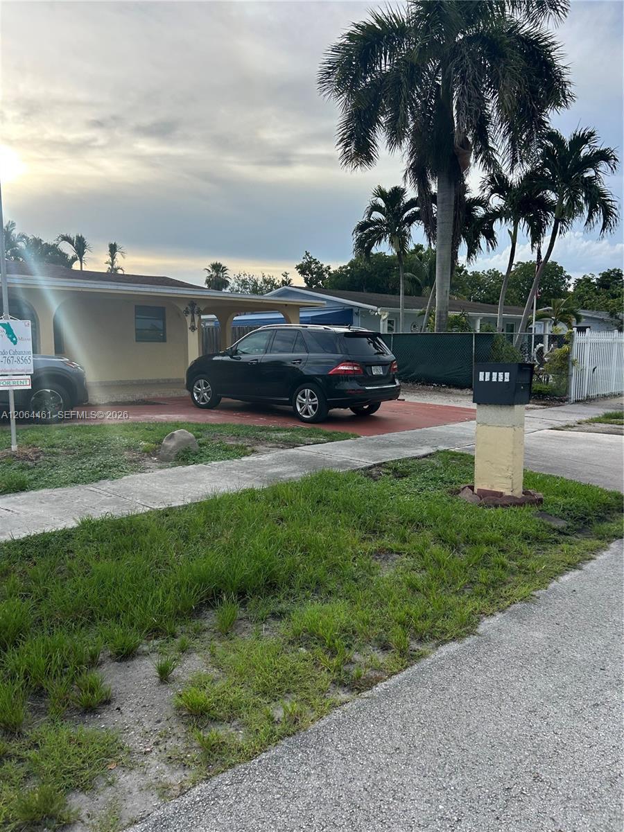 19710 NW 51st Ave, Miami Gardens FL 33055 photo 2