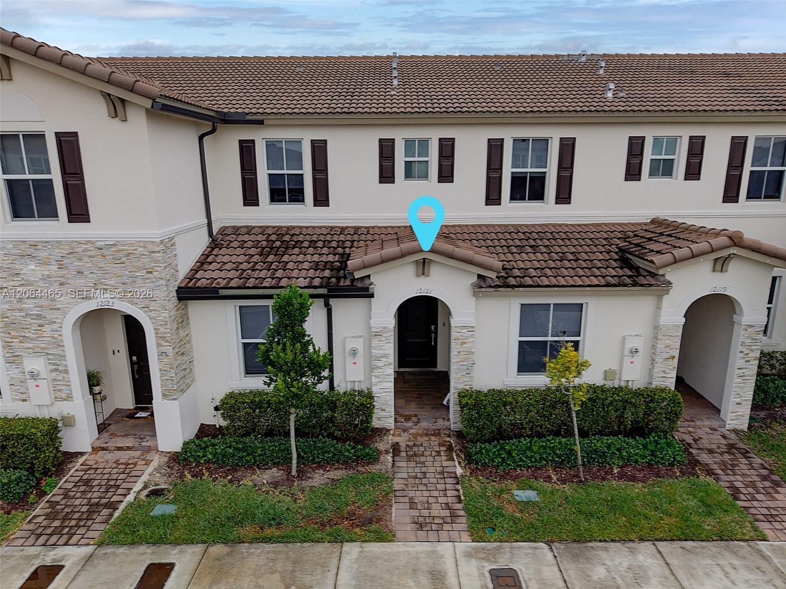 12121 NW 23rd Ct, Miami FL 33167 photo 5