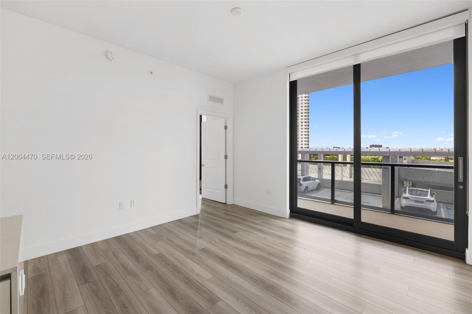 101 Diplomat Pkwy # 705, Hallandale Beach FL 33009 photo 4