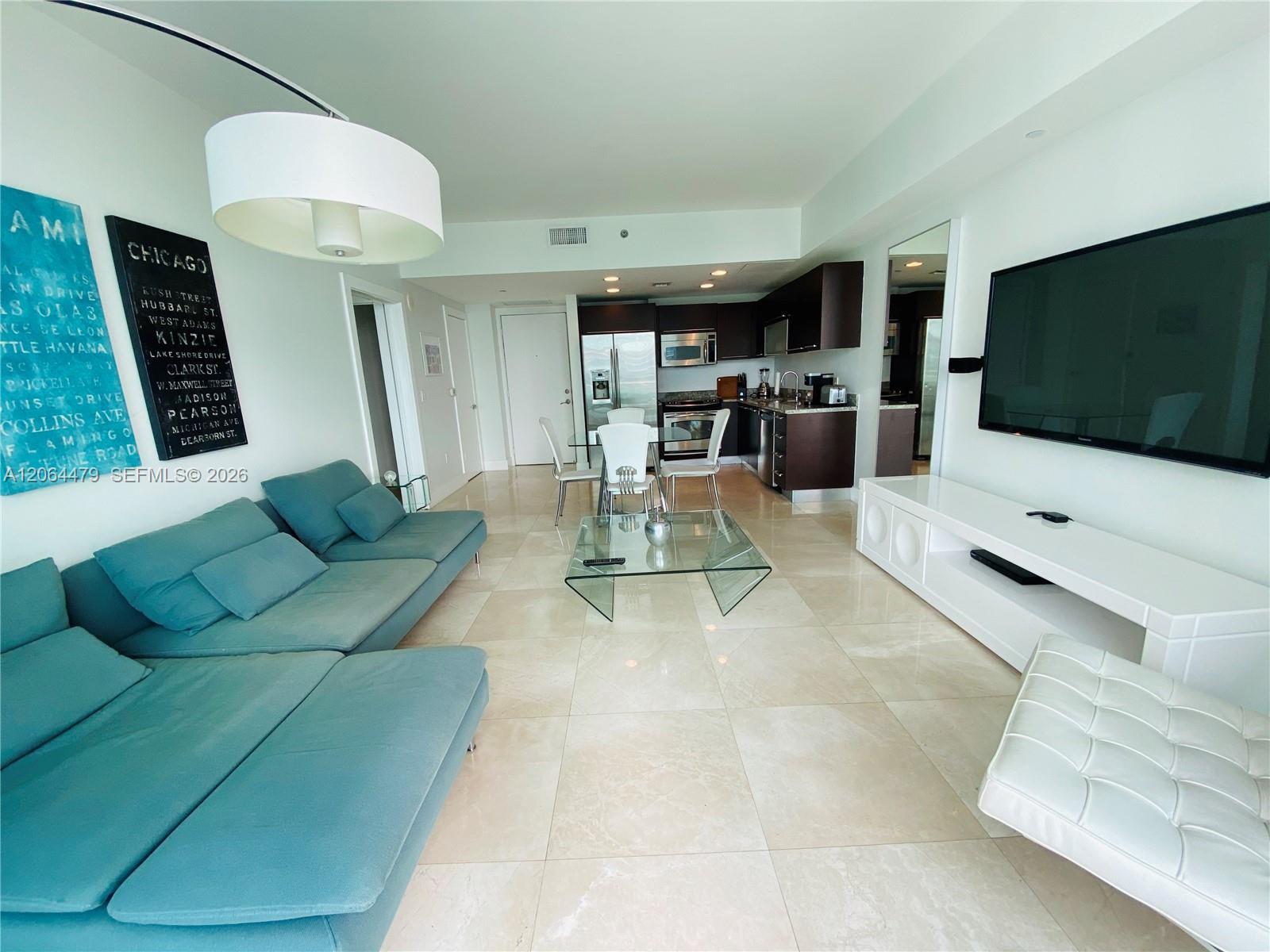 950 Brickell Bay Dr # 3709, Miami FL 33131