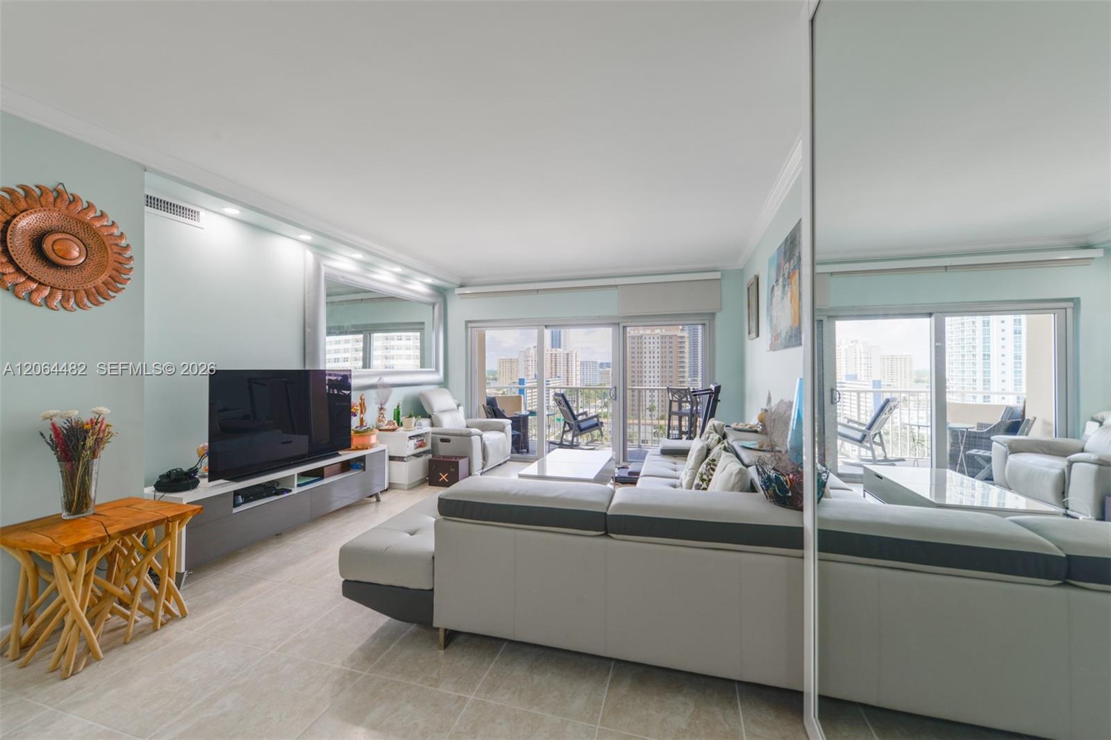 1980 S Ocean Dr # 11K, Hallandale Beach FL 33009 photo 4
