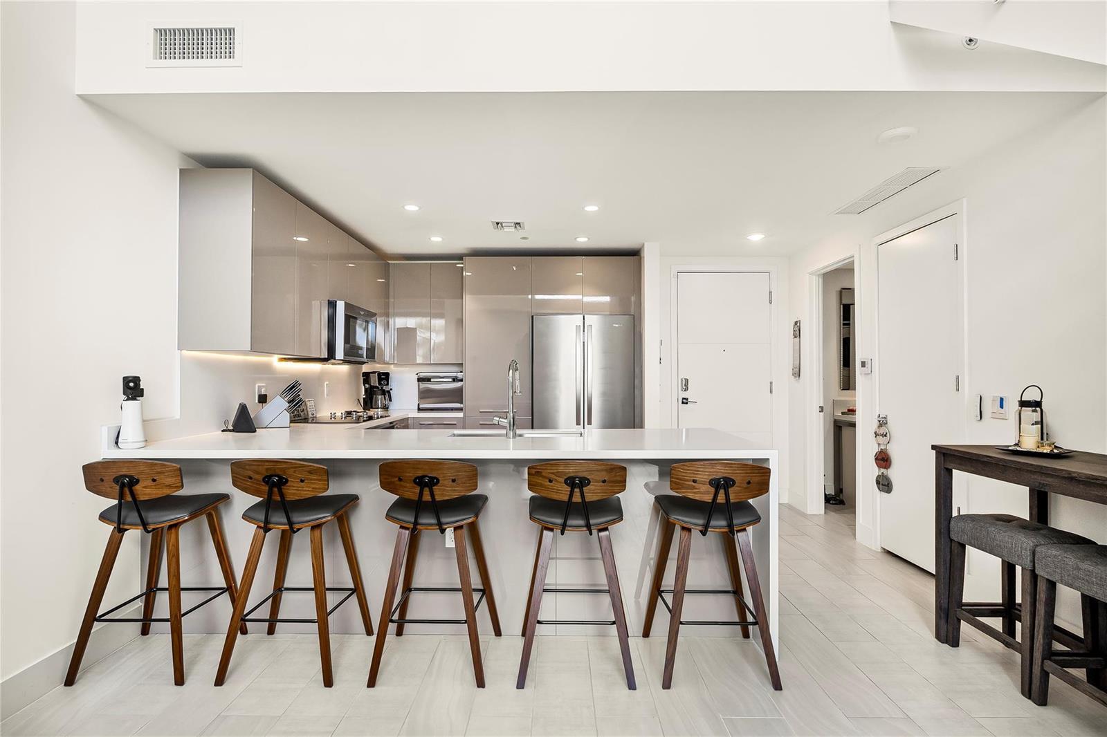 2000 METROPICA Way # 216, Sunrise FL 33323 photo 3
