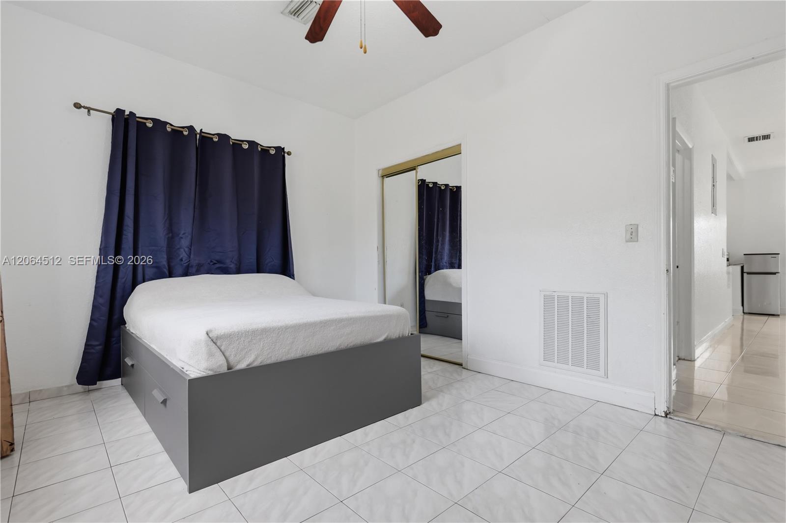 6448 Funston St, Hollywood FL 33023 photo 3