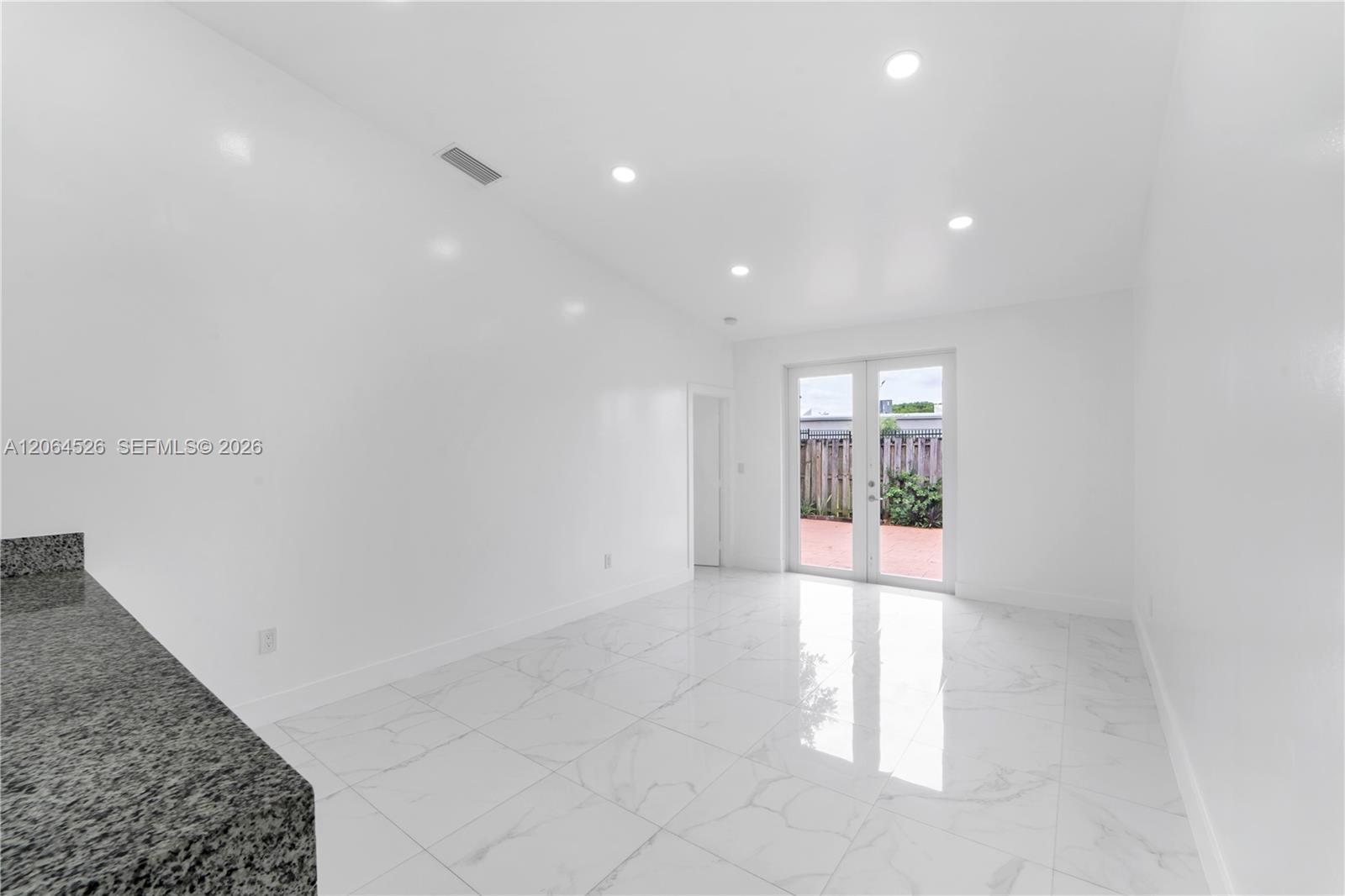 6742 NW 188th Ter # 6742, Hialeah FL 33015 photo 5