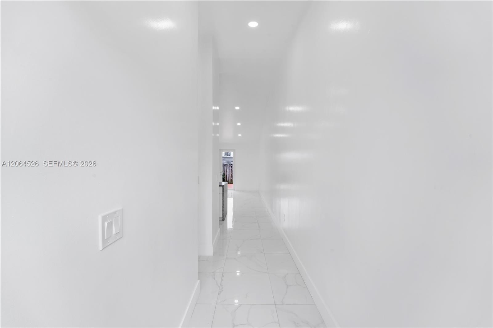 6742 NW 188th Ter # 6742, Hialeah FL 33015 photo 4