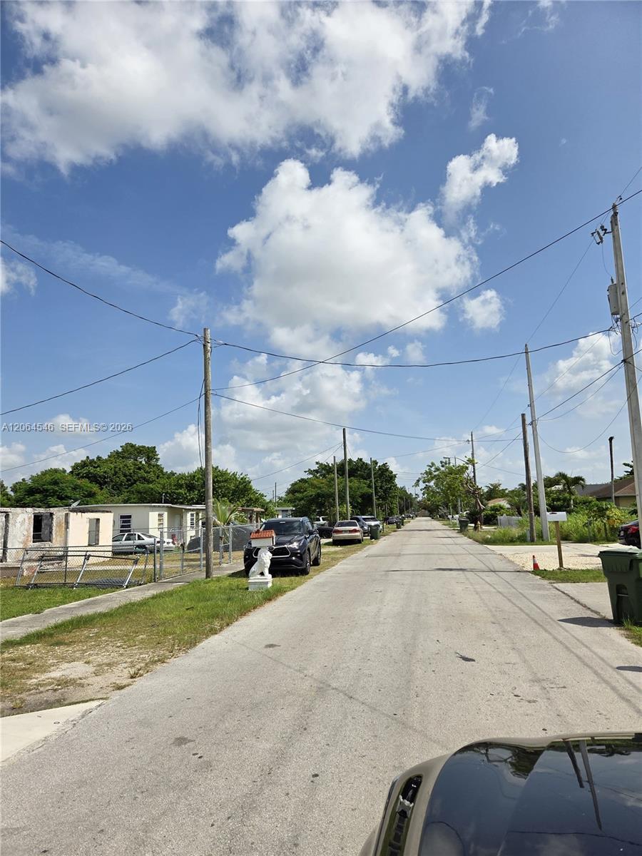 714 SW 11th Ave, Homestead FL 33030 photo 5