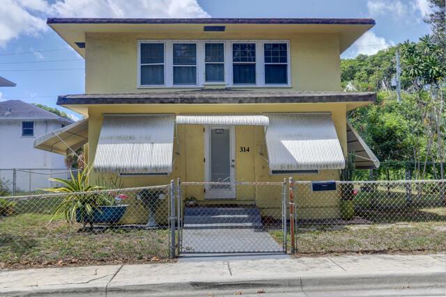 314 CRANESNEST Way, West Palm Beach FL 33401 photo 2