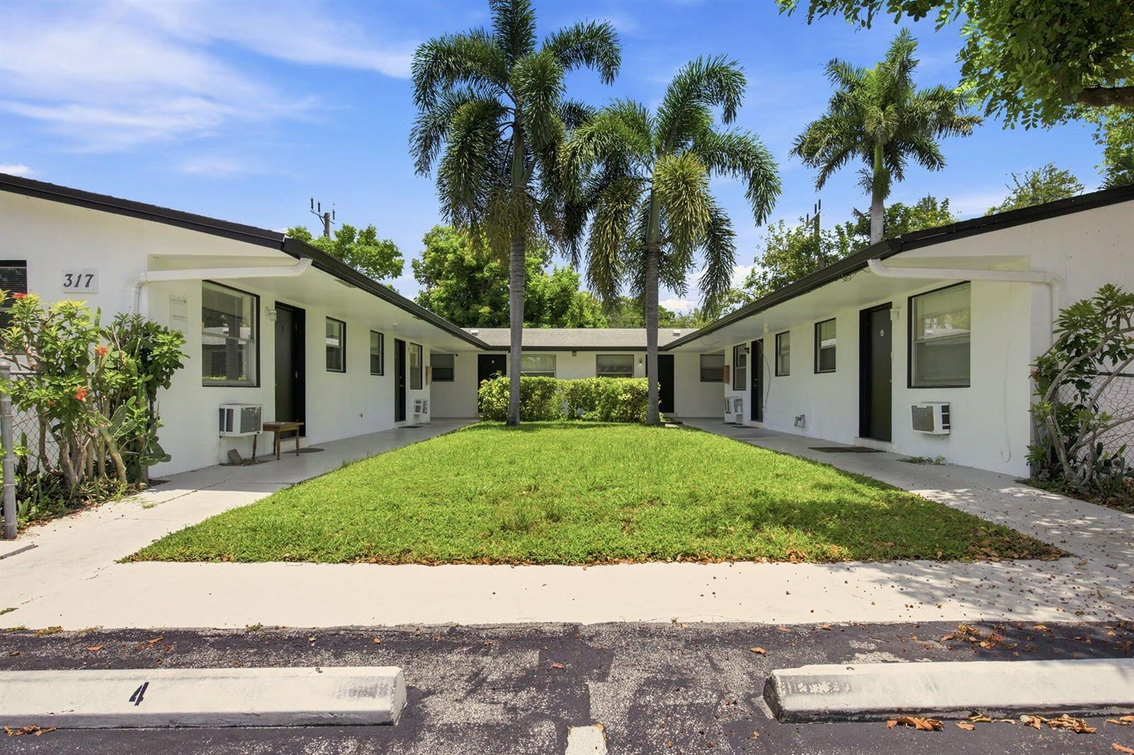 317 N 61ST Terrace # 7, Hollywood FL 33024