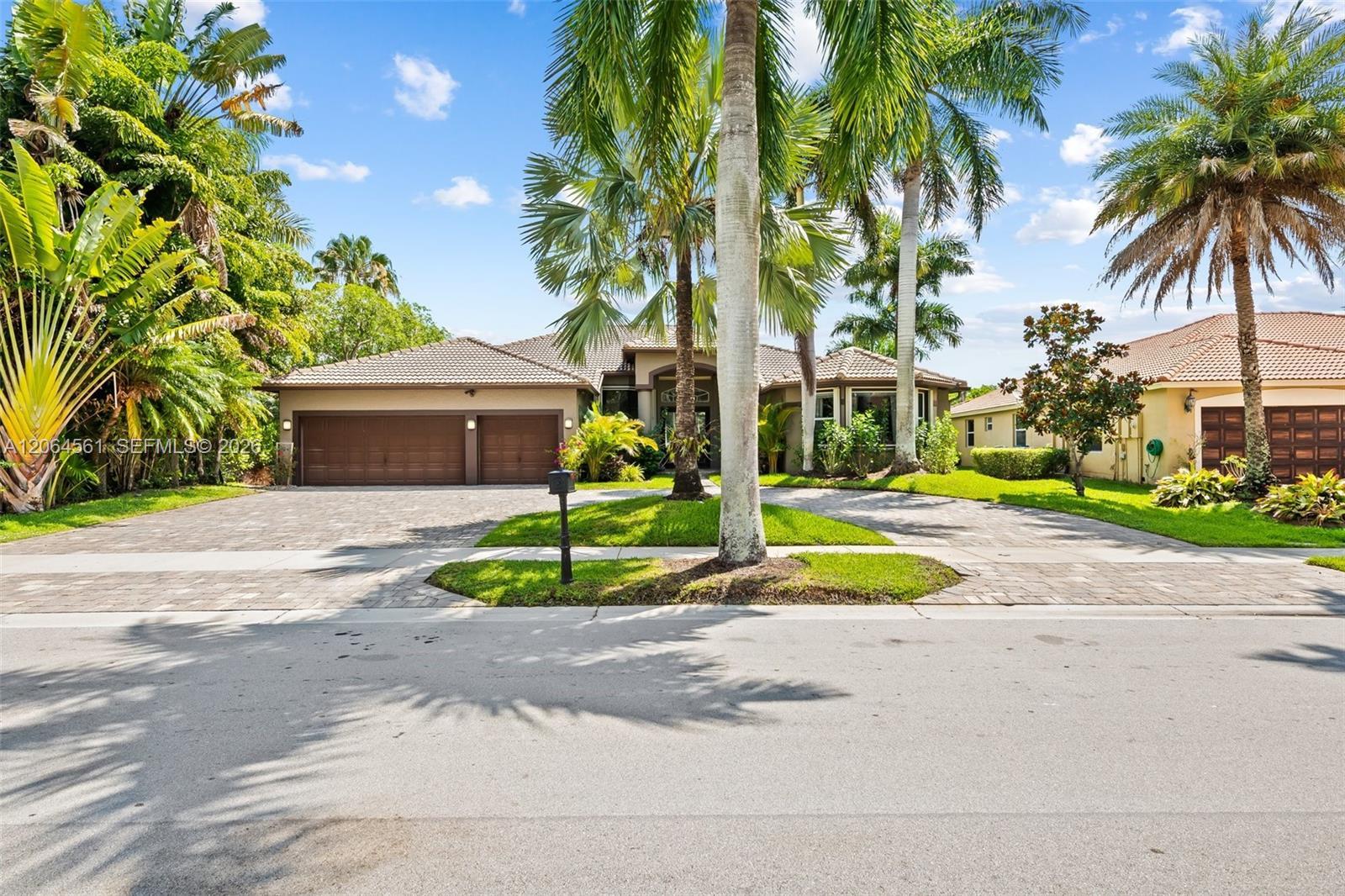 2498 Eagle Run Dr, Weston FL 33327 photo 2