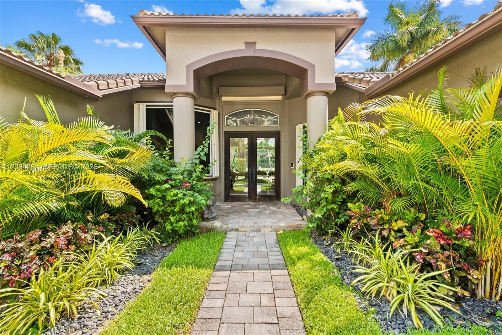 2498 Eagle Run Dr, Weston FL 33327 photo 3